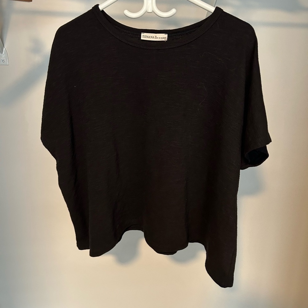 Zenana Outfitters Black Short Sleeve Tee